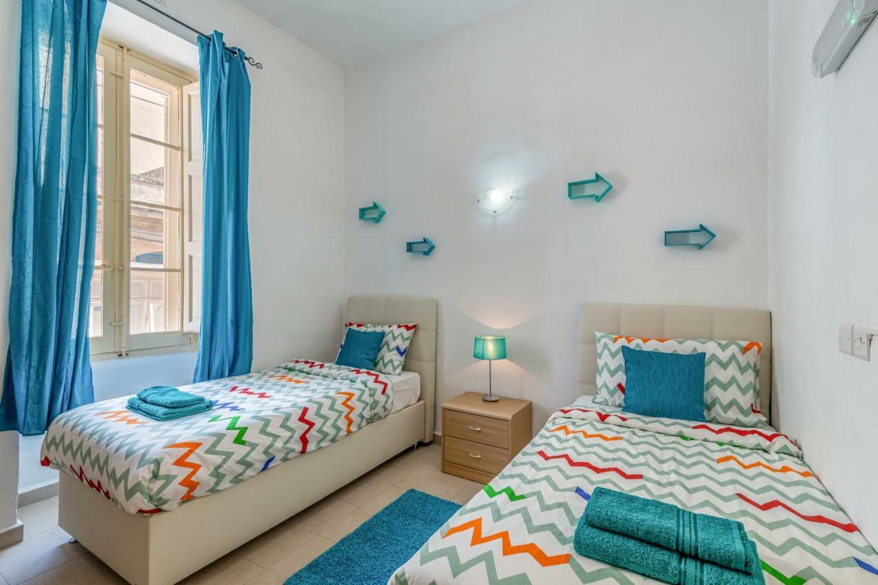 Traditional Maltese Townhouse Hotel Sliema Esterno foto