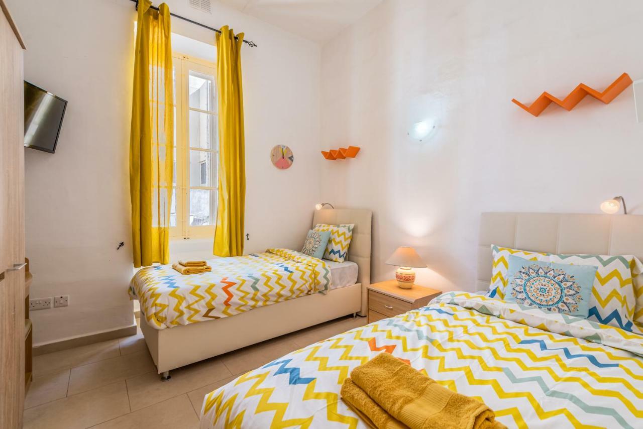 Traditional Maltese Townhouse Hotel Sliema Esterno foto